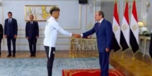 إمام عاشور بعد تكريم الرئيس: سنواصل العمل لرفع اسم مصر وتشريفها في كل المحافل - وكالة البوصلة الإخبارية