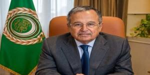 أمين عام الجامعة العربية يؤكد دعم جهود التوصل إلى حل سياسي يصون وحدة اليمن - وكالة البوصلة الإخبارية