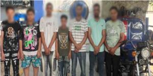 كشف حقيقة الإعتداء على شخص يحمل جنسية أجنبية لرفعه علم الفريق المنافس للمنتخب - وكالة البوصلة الإخبارية
