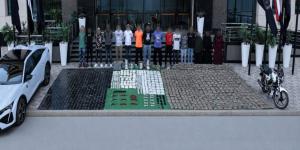 ضبط بؤر إجرامية بحوزتها قرابة طن مواد مخدرة بقيمة (200) مليون جنيه في الجيزة - وكالة البوصلة الإخبارية