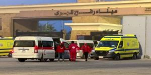 إجلاء 86 مريضا ومرافقا من قطاع غزة عبر معبر رفح لتلقي العلاج بالخارج - وكالة البوصلة الإخبارية