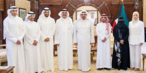 الكويت.. رئيس الوزراء يبحث مع مسؤول من «اليونسكو» تطوير المنظومة التعليمية - وكالة البوصلة الإخبارية