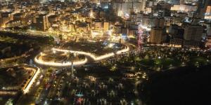 سحر المساء في جدة.. أضواء وحيوية الحياة على إيقاع الصيف - وكالة البوصلة الإخبارية