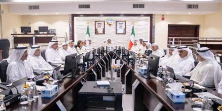 مجلس الوزراء الكويتي يحمل إيران المسؤولية الكاملة عن هجماتها على البلاد ويؤكد حق الكويت في الدفاع عن سيادتها - وكالة البوصلة الإخبارية