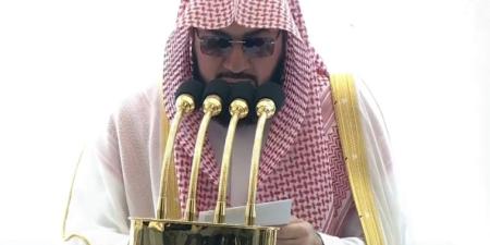 خطيب المسجد الحرام: تقوى الله والثبات على الدين رأس مال المؤمن في الحياة - وكالة البوصلة الإخبارية