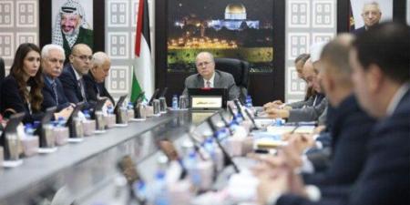 مجلس الوزراء الفلسطيني يحذر من تصاعد جرائم المستوطنين في الضفة الغربية - وكالة البوصلة الإخبارية