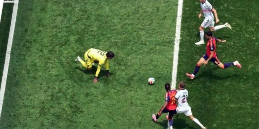 إسبانيا تتجاوز بلجيكا بثنائية في قمة مثيرة وتتأهل لنصف نهائي كأس العالم 2026 «فيديو» - وكالة البوصلة الإخبارية