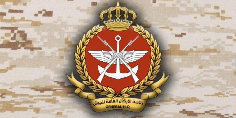 رئاسة الأركان للجيش الكويتي: نتعامل مع بقايا شظايا ومتفجرات من الساعة 3 إلى 4 مساء اليوم - وكالة البوصلة الإخبارية