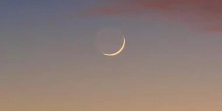 الليلة اقتران بديع بين هلال القمر والزهرة ومشاهدته بالعين المجردة - وكالة البوصلة الإخبارية