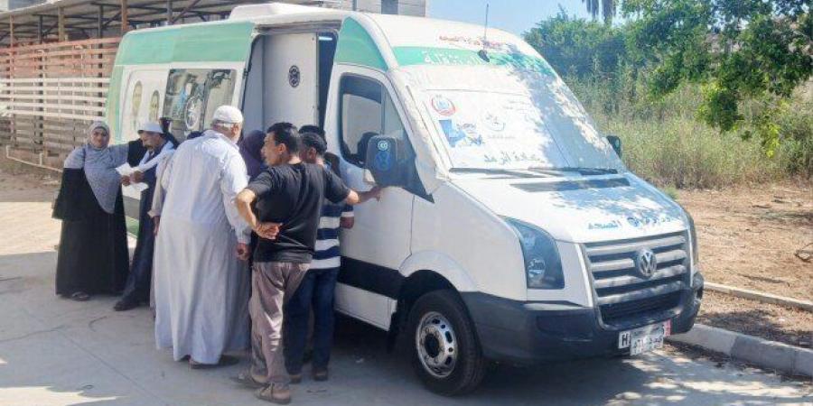 قافلة طبية بقرية رأس الخليج في شربين تقدم خدماتها لأكثر من 1100 مستفيد - وكالة البوصلة الإخبارية