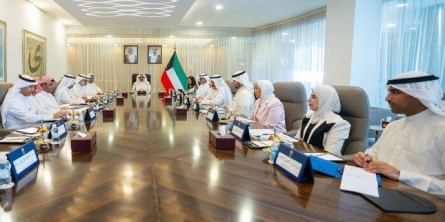 الكويت.. رئيس الوزراء يترأس اجتماعاً للجنة الوزارية لمتابعة المشاريع التنموية الكبرى - وكالة البوصلة الإخبارية