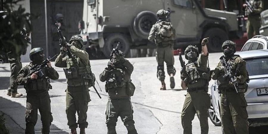حركة فتح تندد بانتهاكات الاحتلال: الاعتداءات اليومية على الفلسطينيين جريمة مكتملة الأركان - وكالة البوصلة الإخبارية