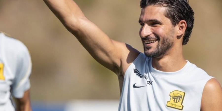 عاجل .. قرار من ينز فيسينج مدرب الاتحاد بخصوص حسام عوار في معسكر إسبانيا - وكالة البوصلة الإخبارية