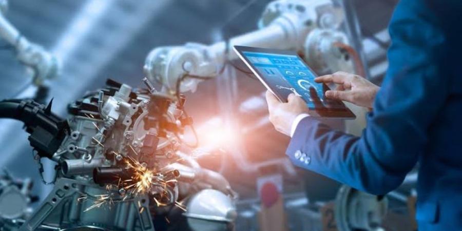 شراكة سعودية أمريكية بـ 15 مليار دولار لدعم الاستثمارات الإستراتيجية - وكالة البوصلة الإخبارية