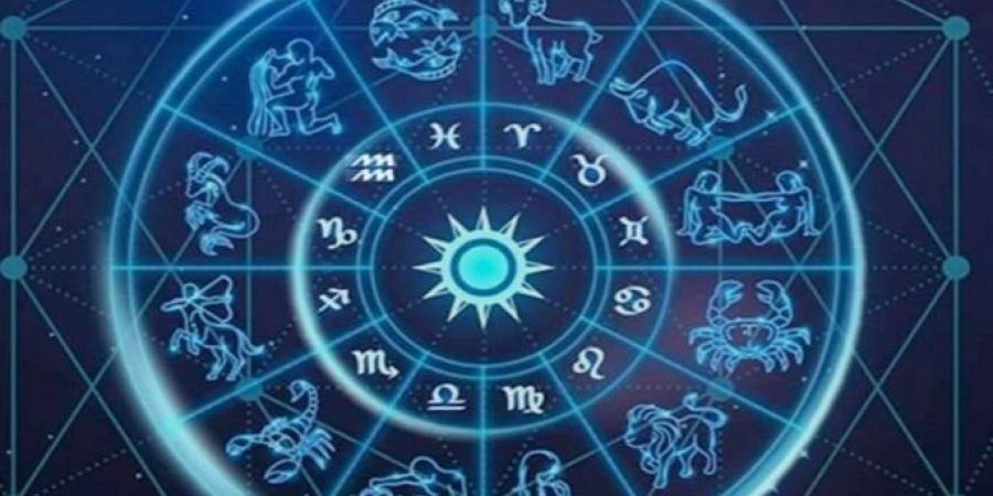 6 أبراج لا تُظهر شخصيتها الحقيقية إلا بعد الثقة.. هل برجك منهم؟ - وكالة البوصلة الإخبارية