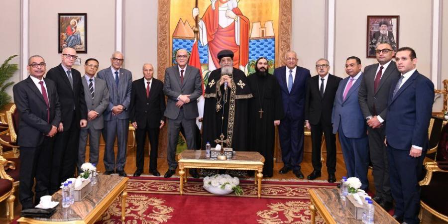 البابا تواضروس يستقبل رئيس هيئة قضايا الدولة - وكالة البوصلة الإخبارية