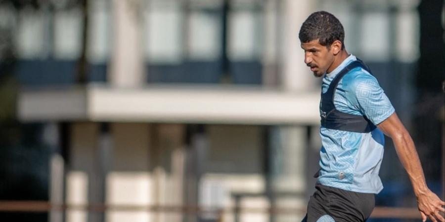 بعد انتقاله إلى الهلال.. أرقام من مسيرة محمد محزري - وكالة البوصلة الإخبارية
