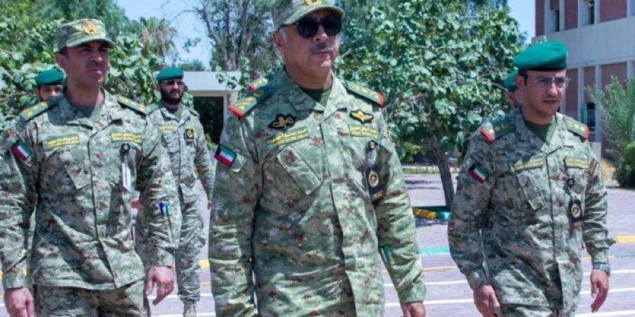 وكيل الحرس الوطني يتفقد أحد المواقع الحيوية ويشيد بجاهزية منتسبي كتيبة حماية المنشآت - وكالة البوصلة الإخبارية