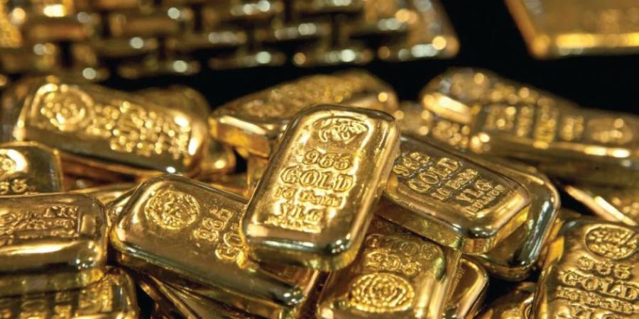 الذهب يرتفع مدعومًا بتراجع الدولار والتضخم - وكالة البوصلة الإخبارية