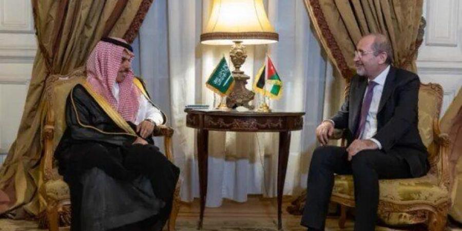 الأردن والسعودية تبحثان تطورات المنطقة وتعززان التنسيق لخفض التصعيد - وكالة البوصلة الإخبارية