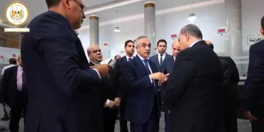 بعد ضجة "القاضي المزيف".. جولات وزير العدل تحمي سرية القضايا وخصوصية المتقاضين وتصون هيبة القضاء - وكالة البوصلة الإخبارية