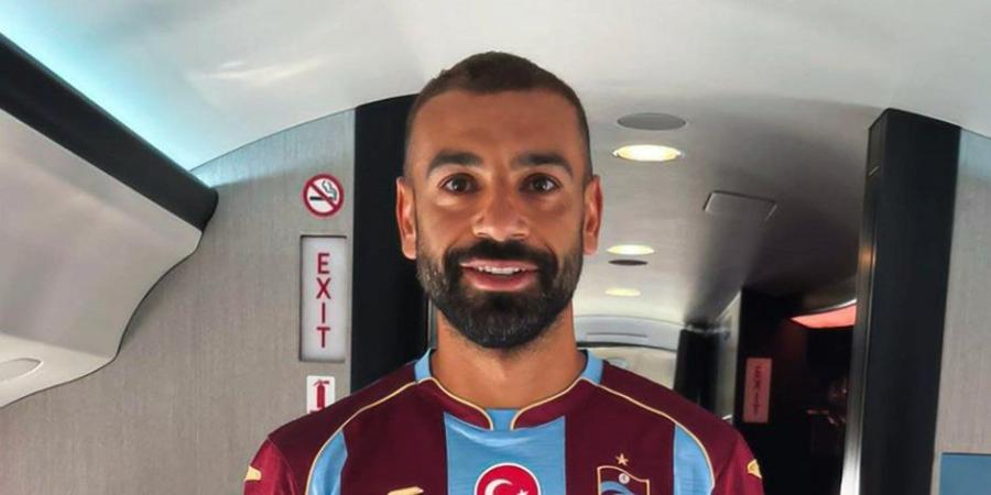 محمد صلاح حديث صحف تركيا بعد انضمامه رسميًا إلى صفوف طرابزون سبور - وكالة البوصلة الإخبارية