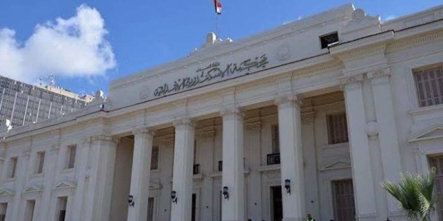 النيابة تُودع المتهم بقتل والده وإصابة أفراد أسرته في الإسكندرية مستشفى الأمراض النفسية - وكالة البوصلة الإخبارية