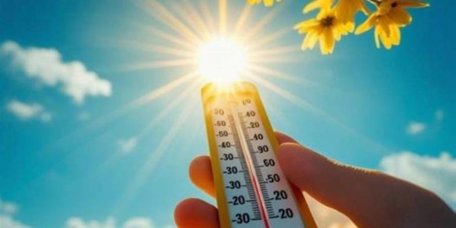 سحب رعدية ورياح.. بيان درجات الحرارة والظواهر الجوية في السعودية - وكالة البوصلة الإخبارية