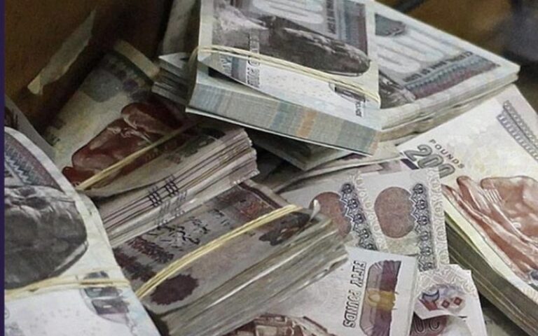 هل يكون في تبكير هذا الشهر؟ .. المالية تكشف عن موعد صرف رواتب شهر اكتوبر 2025