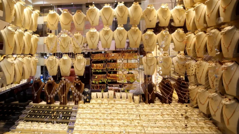 اتسيغي بسرعة قبل ما يغلى تاني “سعر جرام الذهب عيار 21 اليوم في مصر 19 نوفمبر 2025”