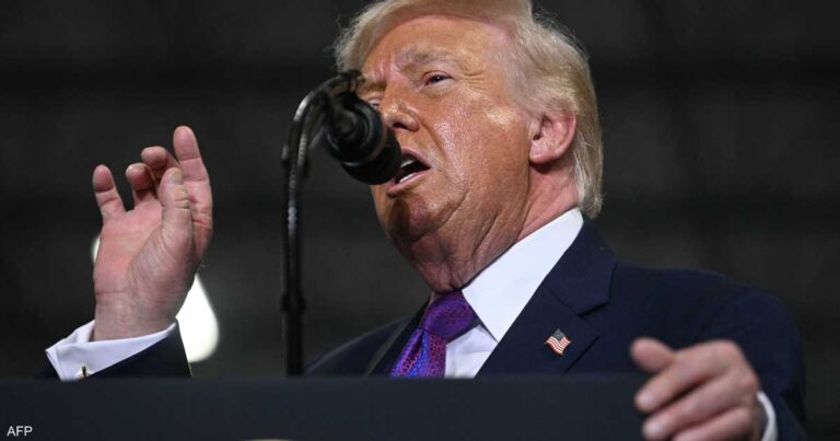 ترامب يتمسك بموقفه الرافض للمفاوضات الدبلوماسية مع إيران