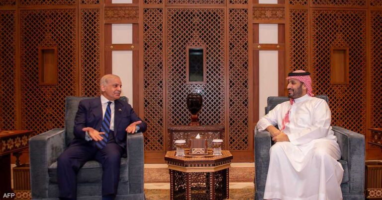 باكستان تعبر عن تأييدها للسعودية في مواجهة التهديدات الإيرانية