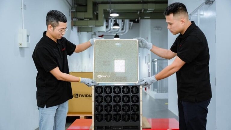 شركة Viettel تطلق نظامًا بيئيًا مبتكرًا للذكاء الاصطناعي لتعزيز التحول الرقمي الوطني بالتعاون مع الحكومة والقطاع الخاص