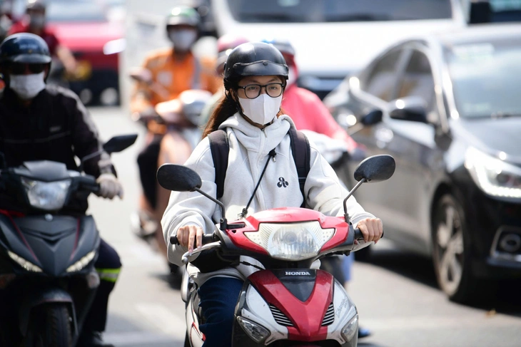 أجواء مشمسة تعم البلاد مع احتمال حدوث عواصف رعدية في المساء