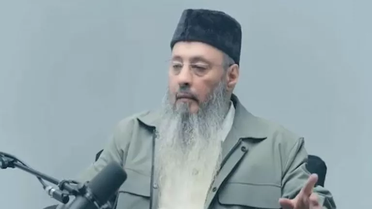 أيمن عبد الجليل يتحدث عن عيد الأم: غياب المعاني الحقيقية للاحتفال