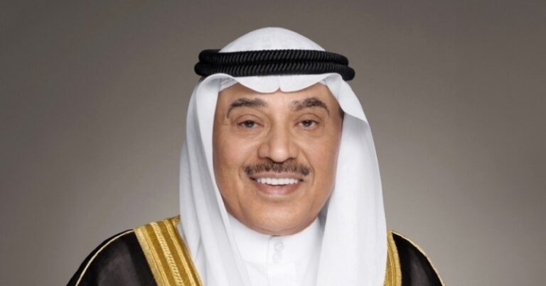 تهاني كبار الشيوخ لسمو ولي العهد بمناسبة عيد الفطر المبارك