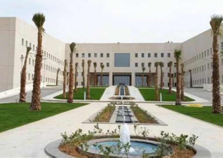 «التعليم»: حجز موعد مسبق من «مدرستي».. قاعدة لدخول المدارس – أخبار السعودية