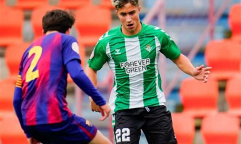 برشلونة يتلقى هزيمة قاسية برباعية من بيتيس في نهائي كأس ملك إسبانيا للشباب بمشاركة حمزة عبد الكريم