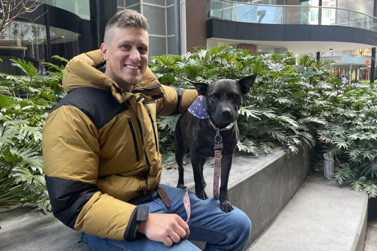 مبرمج يستخدم تشات جي بي تي لتطوير لقاح مبتكر ينقذ كلبته من مرض السرطان