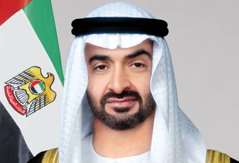 محمد بن زايد يهنئ سكان الإمارات بعيد الفطر المبارك