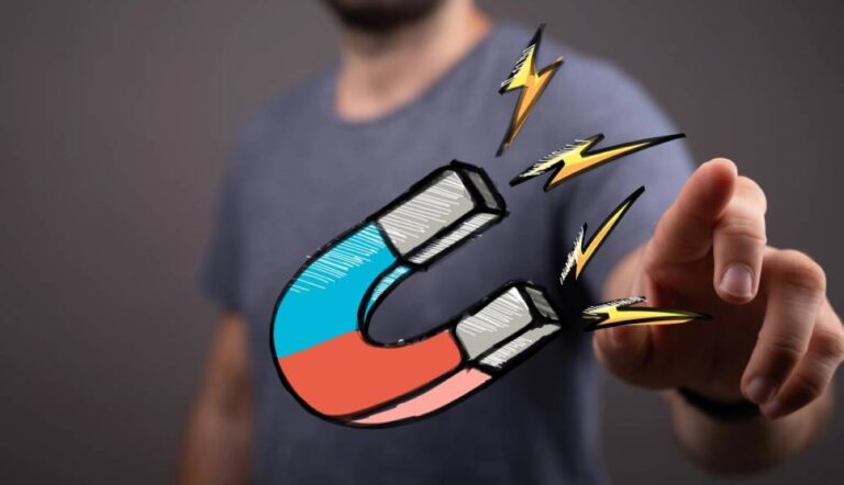 مغناطيس خارق بحجم اليد ينتج مجالاً أقوى بمليون مرة من المجال الأرضي