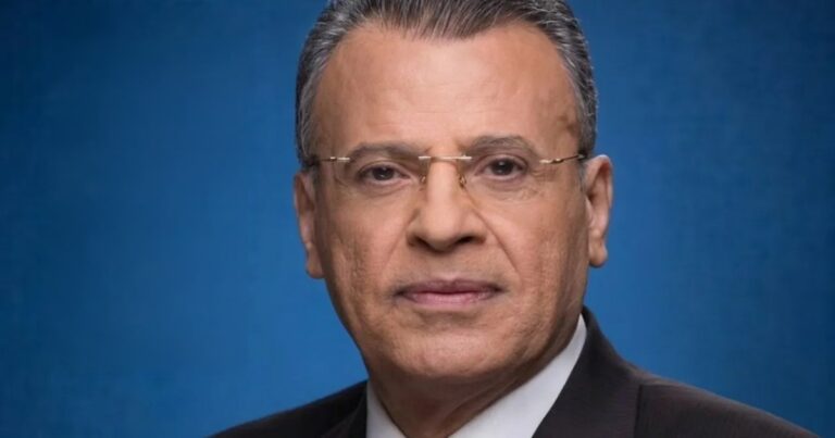 جمال ريان يحتفل بخمسين عاماً من الإبداع والاحترافية في عالم الإعلام