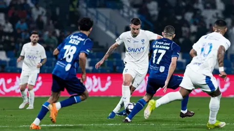 "مـاتش نـاري" تردد قناة ثمانية الناقلة لمباراة الهلال ضد الفتح في دوري روشن السعودي 2026 اليوم