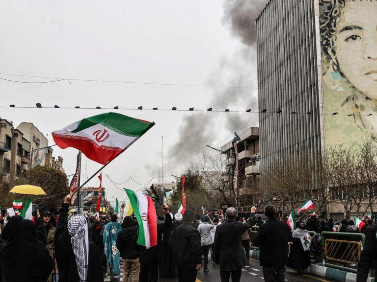 واشنطن وطهران تتمسكان بمسار التصعيد رغم جهود الوساطة