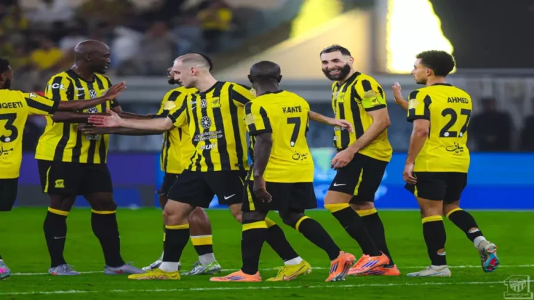 إدارة الاتحاد تعلن رسميًا عن رحيل نجم الفريق والجماهير في صدمة من هويته