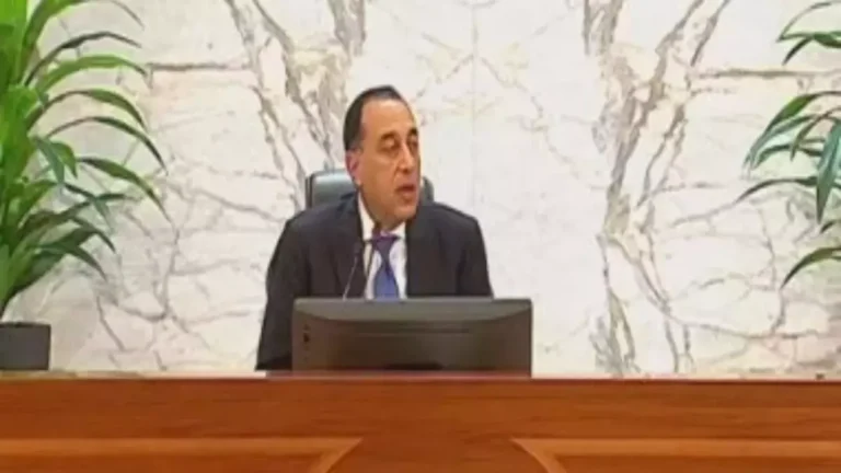 وزيرة التنمية المحلية توضح أن الساعة الثانية صباحاً تحدد انتهاء الاحتفال الرسمي وليس وقت الإغلاق