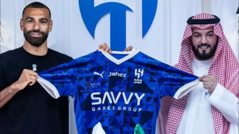 خطة سعودية جريئة بـ100 مليون يورو لاستهداف محمد صلاح تصدم ليفربول