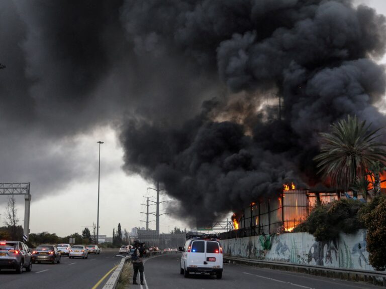 إيران تتكبد خطأً استراتيجياً يثير التساؤلات حول سياساتها الداخلية والخارجية