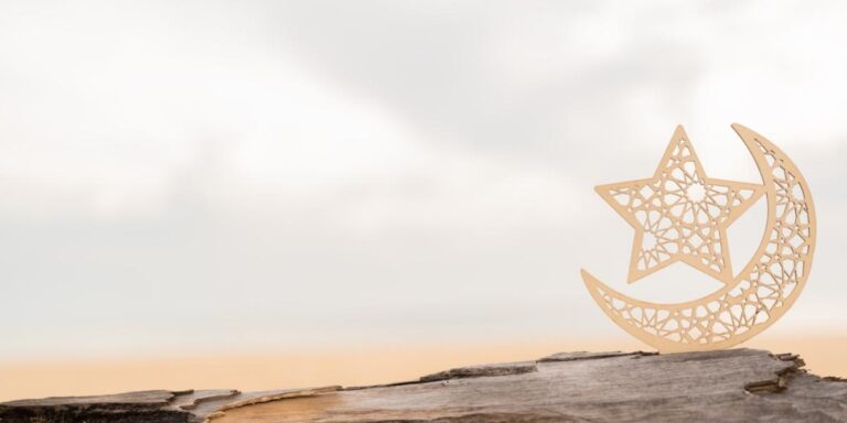 عبارات مميزة للرد على تهنئات عيد الفطر بأسلوب جذاب ومؤثر