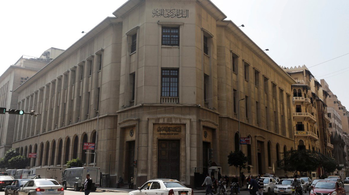 تحويلات المصريين بالخارج تصل إلى 47.3 مليار دولار مع ارتفاع سنوي ملحوظ بنسبة 15.6 بالمئة خلال العام الحالي